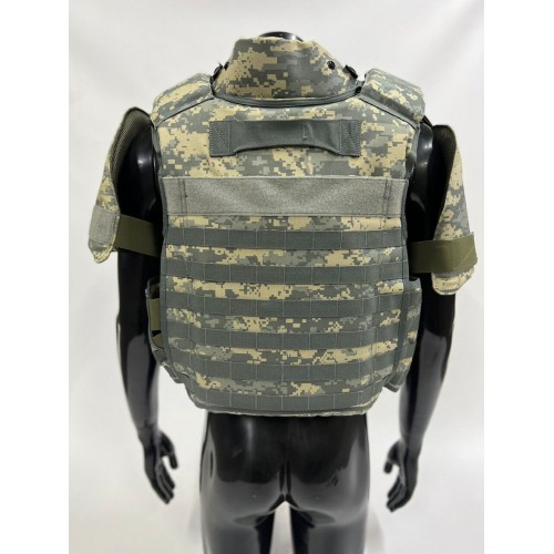 Военный бронежилет пиксельный с плитами в Комсомольске-на-Амуре